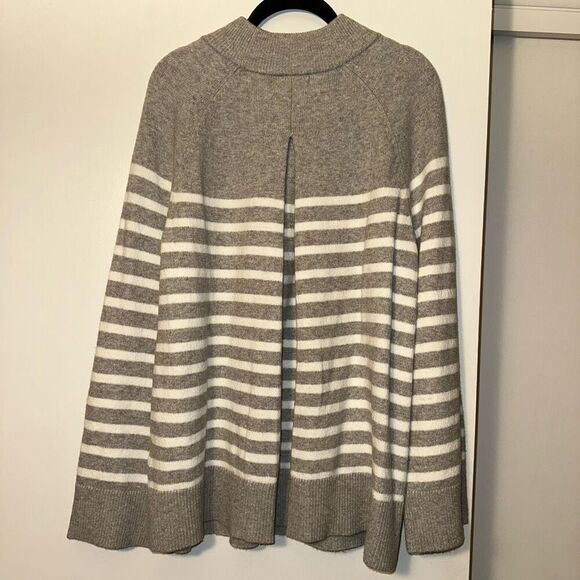 Charter Club Gray White Stripe Back Pleat Sweater Medium NWT - Picture 5 of 14